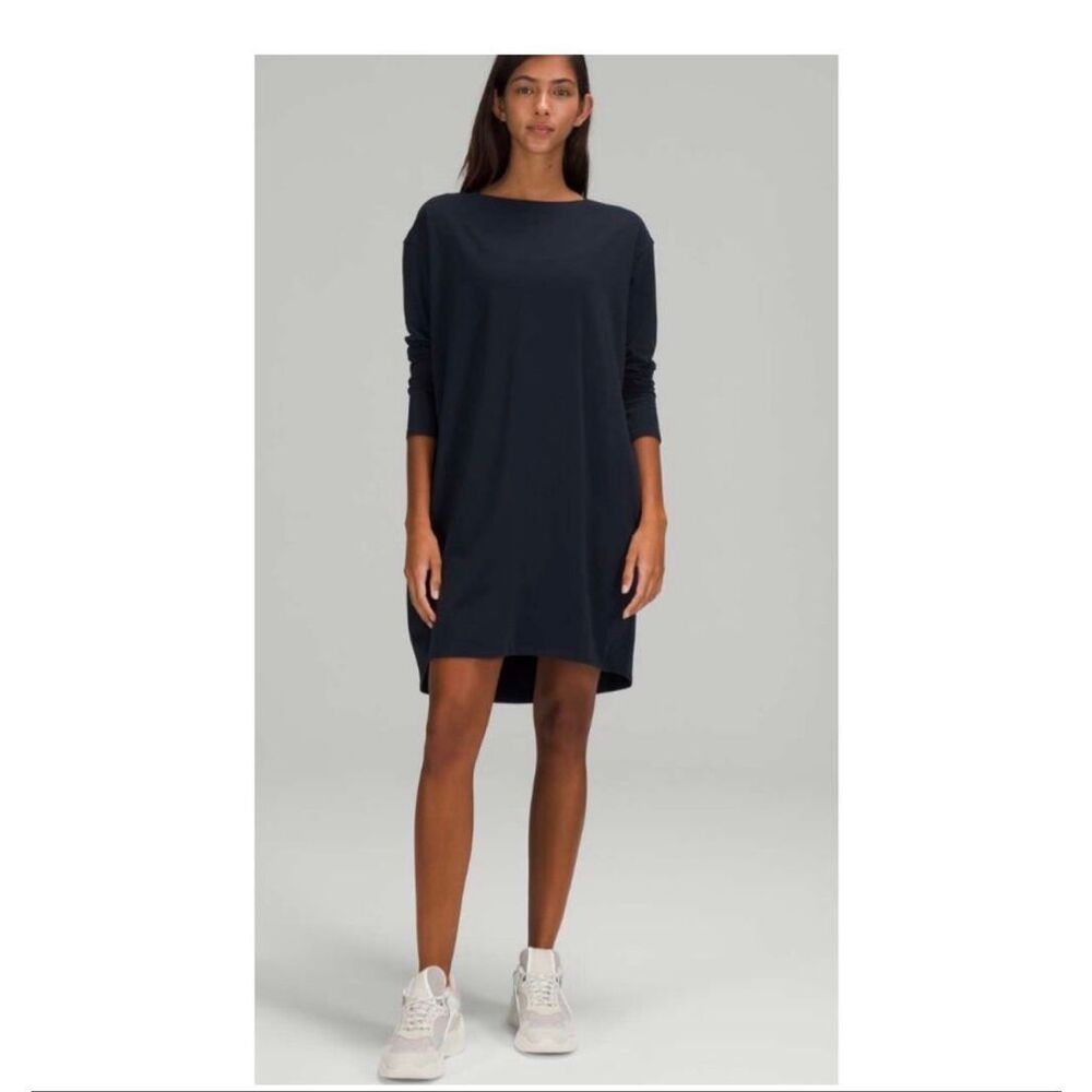Lululemon Back in Action Navy Blue Long Sleeve Dress Size XL